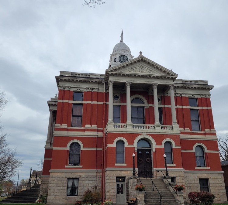 courthouse-square-museum-photo
